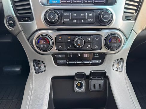 Used 2020 Chevrolet Tahoe LT AWD/4WD image 24