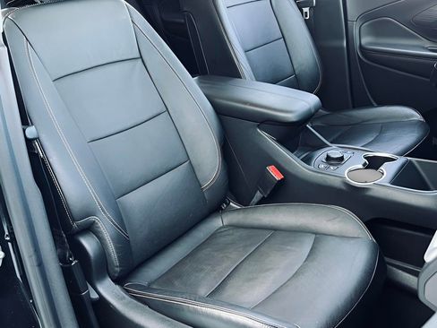 Used 2021 GMC Terrain SLT w/ Infotainment Package II image 15