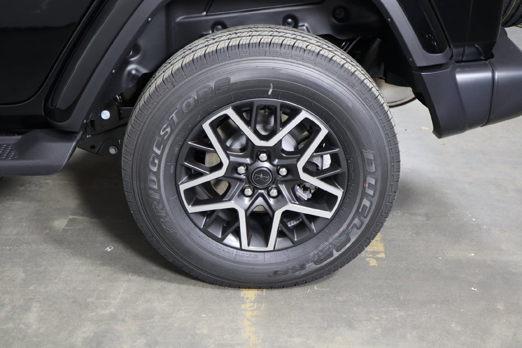 New 2027 Jeep Wrangler Unlimited Sahara AWD/4WD image 47