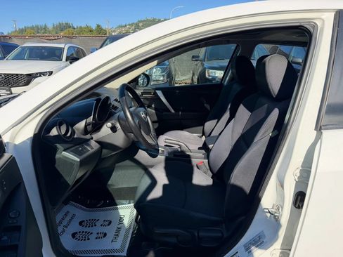 Used 2010 MAZDA MAZDA3 s Sport FWD image 9