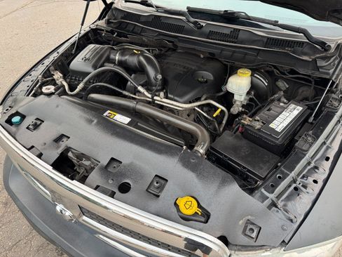 Used 2018 RAM 1500 ST w/ SXT Appearance Group AWD/4WD image 21