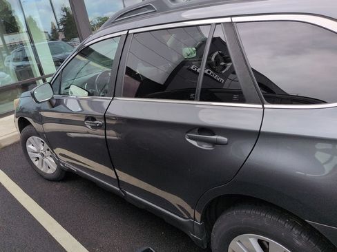 Used 2018 Subaru Outback 2.5i Premium w/ Popular Package #1 AWD/4WD image 6