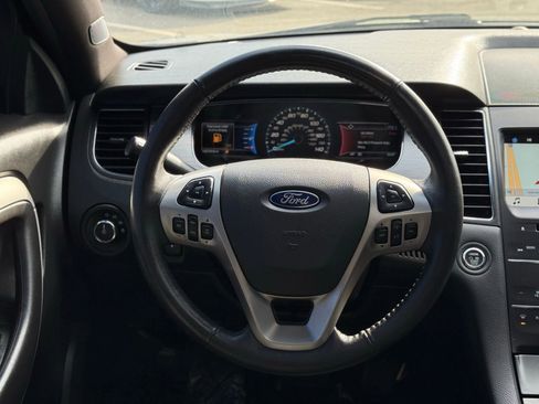 Used 2018 Ford Taurus SEL w/ Equipment Group 201A image 32