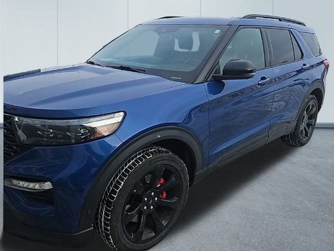 Used 2020 Ford Explorer ST w/ ST Street Pack image 6