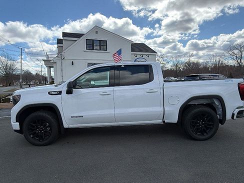 New 2026 GMC Sierra 1500 Elevation image 4