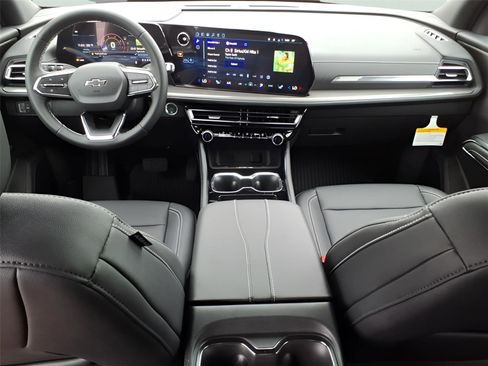 New 2026 Chevrolet Traverse LT w/ Midnight/Sport Edition image 13