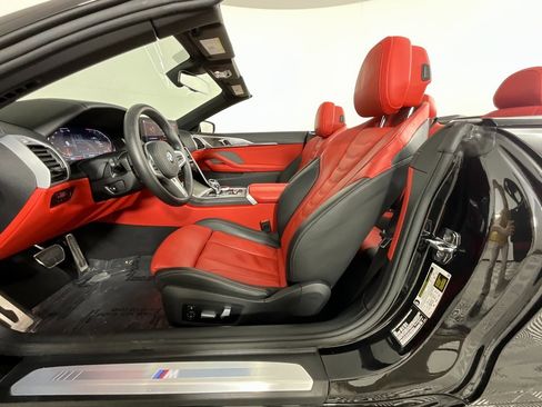 Used 2025 BMW 840i Convertible w/ M Sport Professional Package image 13
