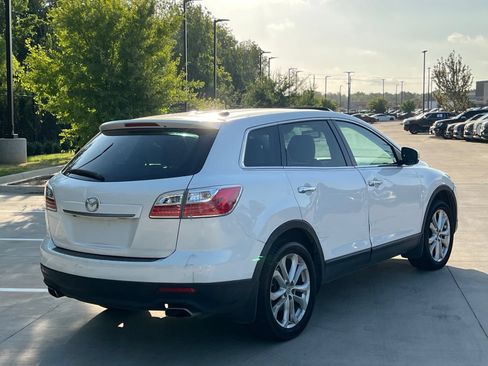 Used 2012 MAZDA CX-9 Grand Touring w/ Moonroof & Bose Audio Pkg FWD image 12