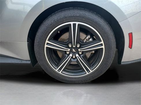 Used 2024 Ford Mustang Premium image 10