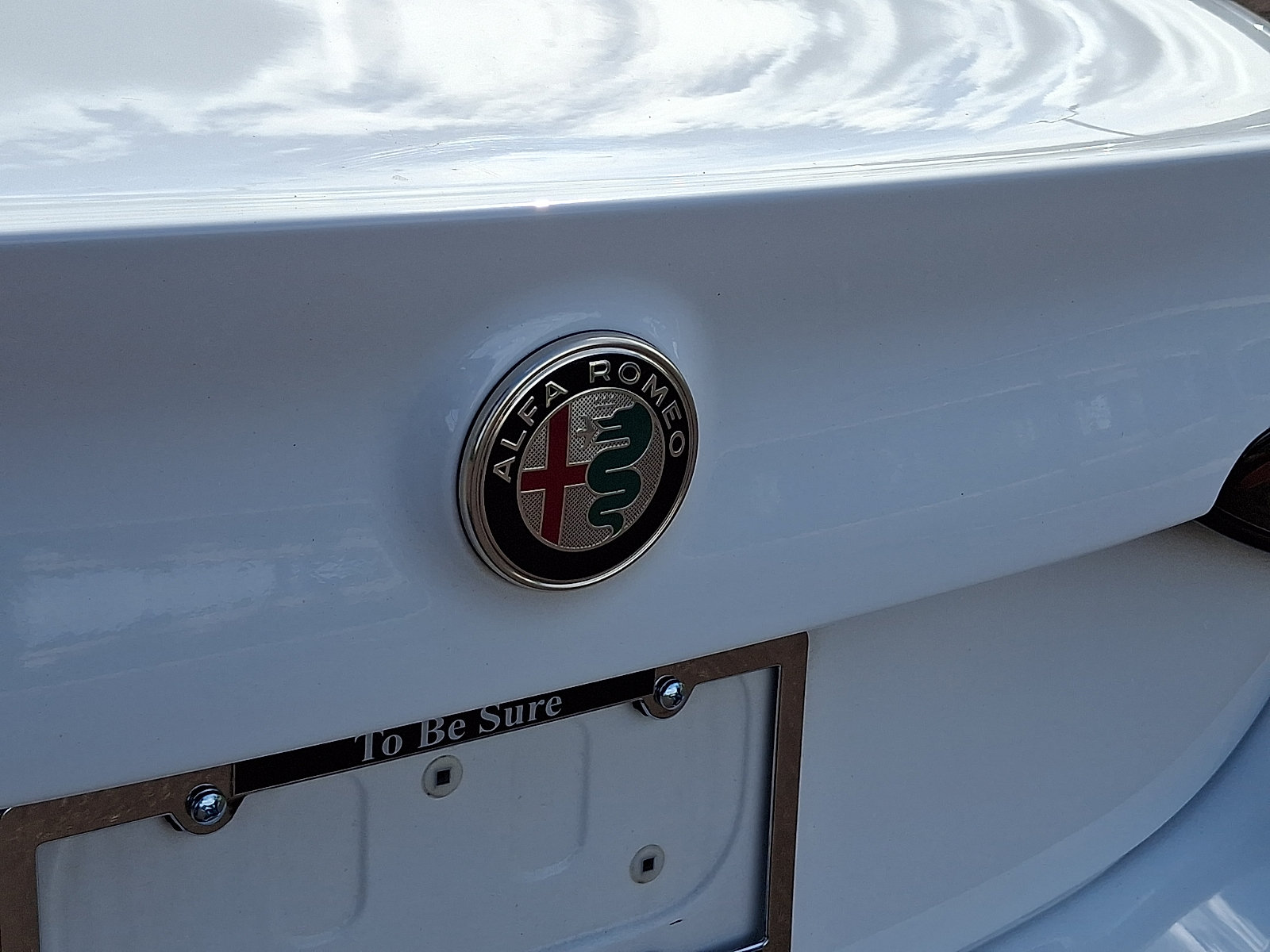 Used 2024 Alfa Romeo Giulia Veloce AWD/4WD image 32