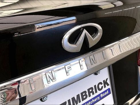 Used 2018 INFINITI Q70 L 3.7 AWD/4WD image 33