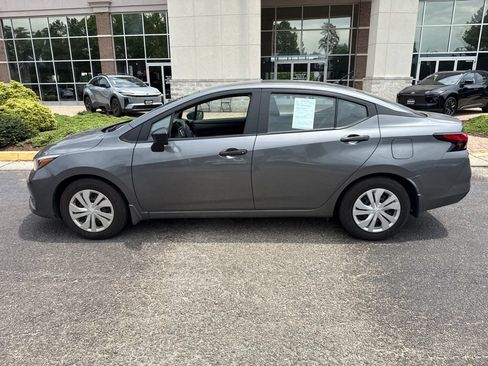 Used 2025 Nissan Versa S w/ Trunk Package FWD image 5