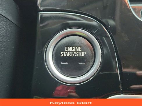 Used 2021 Buick Encore Preferred image 33