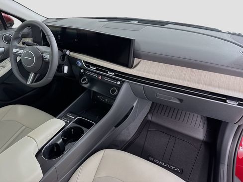 New 2026 Hyundai Sonata SEL FWD image 32