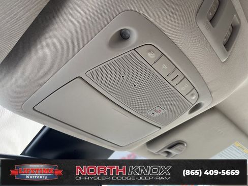 Used 2023 Nissan Murano Platinum w/ Cargo Package image 11