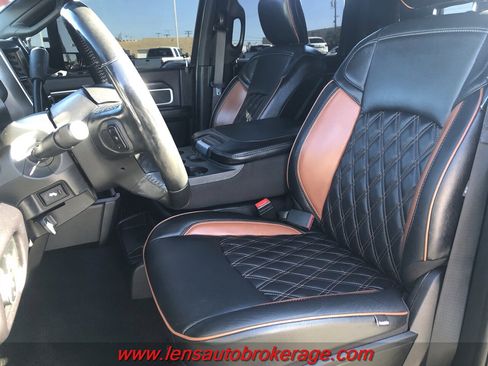 Used 2020 RAM 3500 Big Horn w/ Level 2 Equipment Group image 12