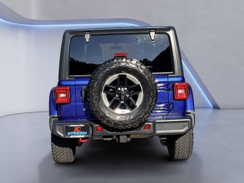 Used 2018 Jeep Wrangler Unlimited Rubicon w/ Dual Top Group AWD/4WD image 4