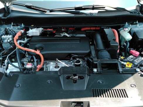 Used 2025 Honda CR-V Sport-L image 4