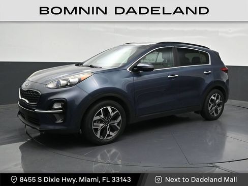 Used 2020 Kia Sportage EX w/ EX Technology Package FWD image 1