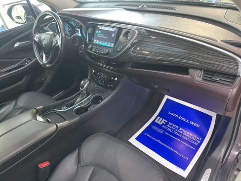 Used 2017 Buick Envision Essence image 25