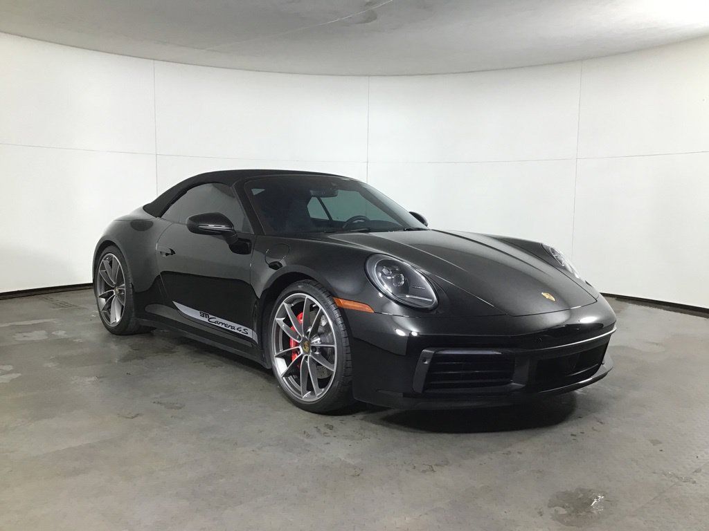 Certified 2020 Porsche 911 Carrera 4S AWD/4WD image 36