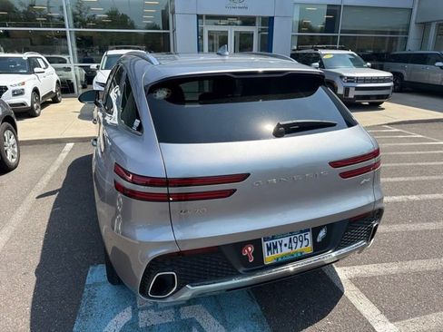 Used 2024 Genesis GV70 2.5T w/ Advanced Package AWD/4WD image 9