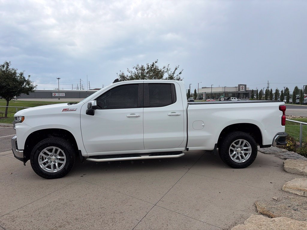 Used 2019 Chevrolet Silverado 1500 LT w/ All-Star Edition AWD/4WD image 16