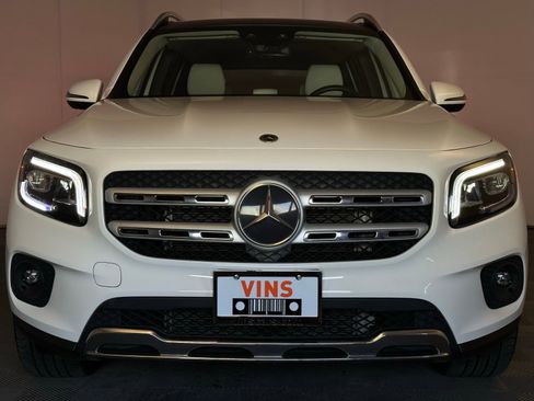 Used 2022 Mercedes-Benz GLB 250 4MATIC image 22