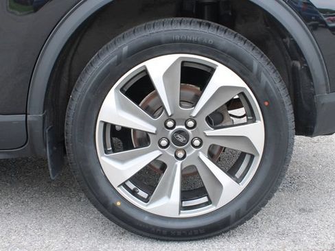 Used 2023 Ford Escape Platinum AWD/4WD image 37