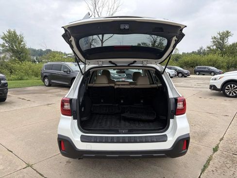 Used 2019 Subaru Outback 2.5i Limited AWD/4WD image 27