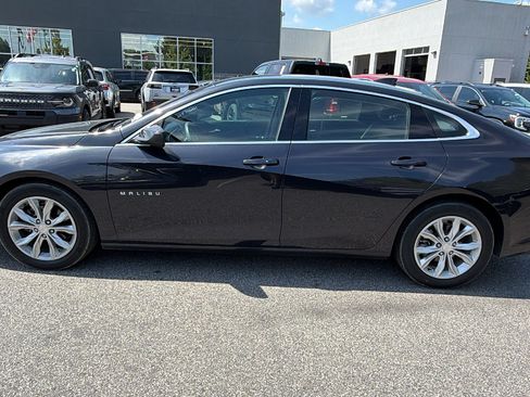 Used 2023 Chevrolet Malibu LT w/ Driver Confidence Package FWD image 11