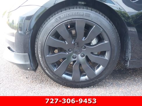 Used 2019 Tesla Model 3 image 13