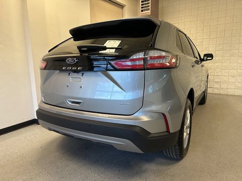 Used 2024 Ford Edge SEL w/ Convenience Package AWD/4WD image 40