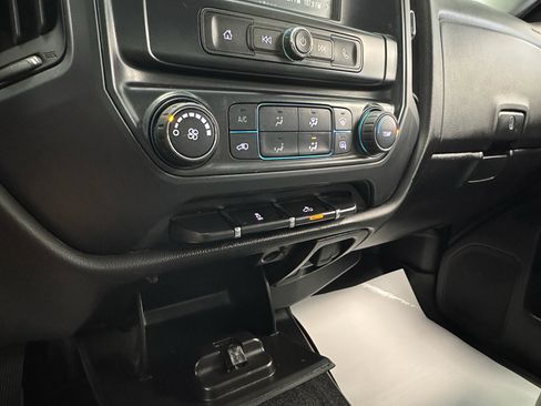 Used 2019 Chevrolet Silverado 2500 W/T w/ WT Convenience Package AWD/4WD image 23