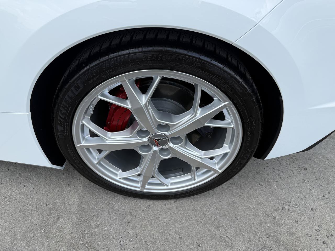 Used 2021 Chevrolet Corvette Coupe w/ 2LT w/ Engine Appearance Package RWD image 52