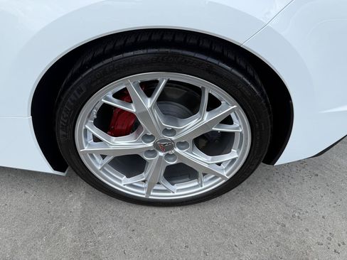 Used 2021 Chevrolet Corvette Stingray Preferred Cpe w/ Engine Appearance Package RWD image 52