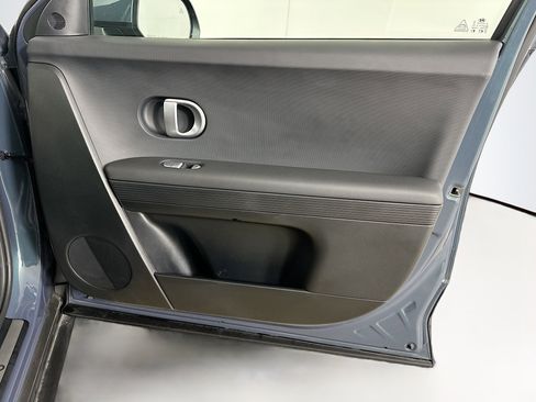 Used 2024 Hyundai Ioniq 5 SEL image 32