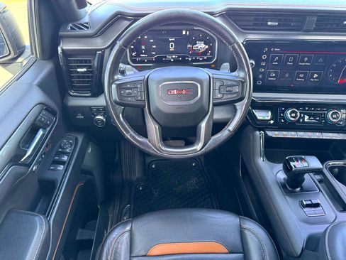 Used 2023 GMC Sierra 1500 AT4 w/ Technology Package image 25