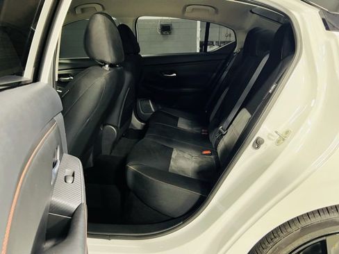 Used 2024 Nissan Sentra SR w/ Trunk Package image 23