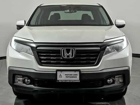 Used 2017 Honda Ridgeline RTL-T image 4