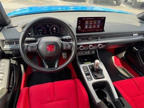 Used 2024 Honda Civic Type R image 11