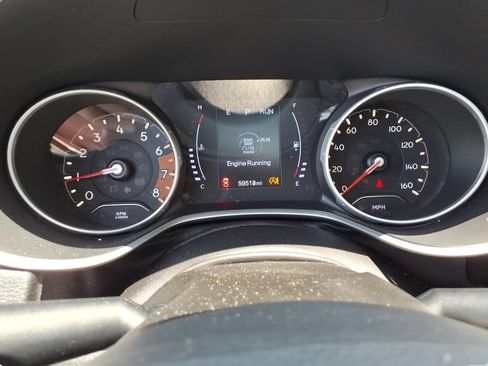 Used 2019 Jeep Compass Latitude FWD image 17