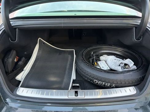 Used 2024 Genesis G90 3.5T image 27