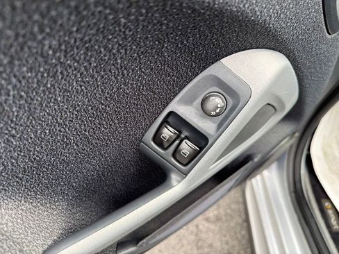 Used 2009 smart fortwo passion image 12