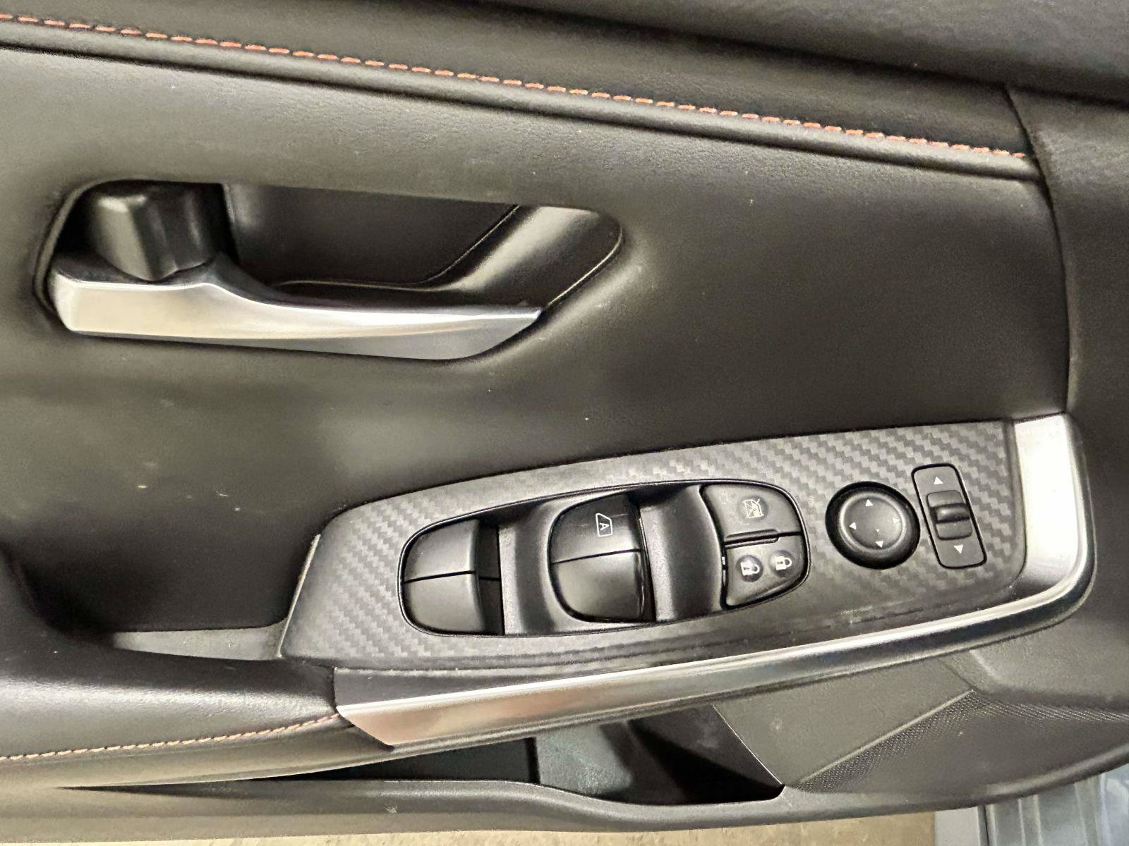 Used 2024 Nissan Sentra SR FWD image 13