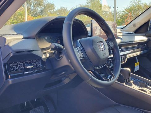 New 2025 Honda Accord EX-L image 21