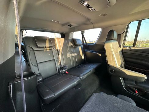 Used 2016 GMC Yukon XL SLT w/ Open Road Package image 23