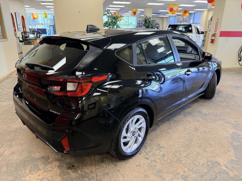 Used 2025 Subaru Impreza 2.0i AWD/4WD image 34