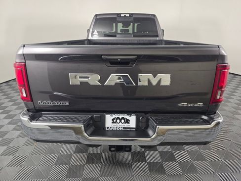 New 2026 RAM 2500 Laramie AWD/4WD image 5