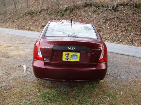 Used 2009 Hyundai Accent GLS image 8